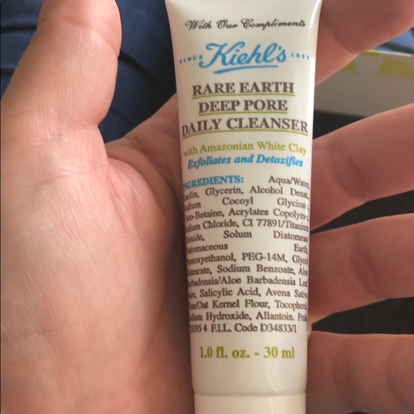 Kiehl’s Rare Earth Deep Pore Daily Cleanser - Picture 2 of 6